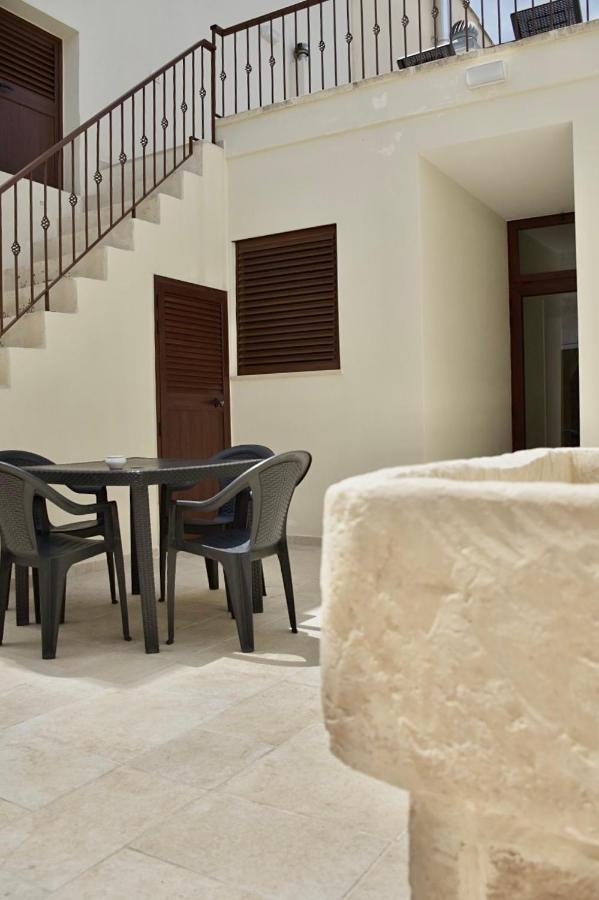 LeVolte luxury suite&spa Sternatia Exterior foto
